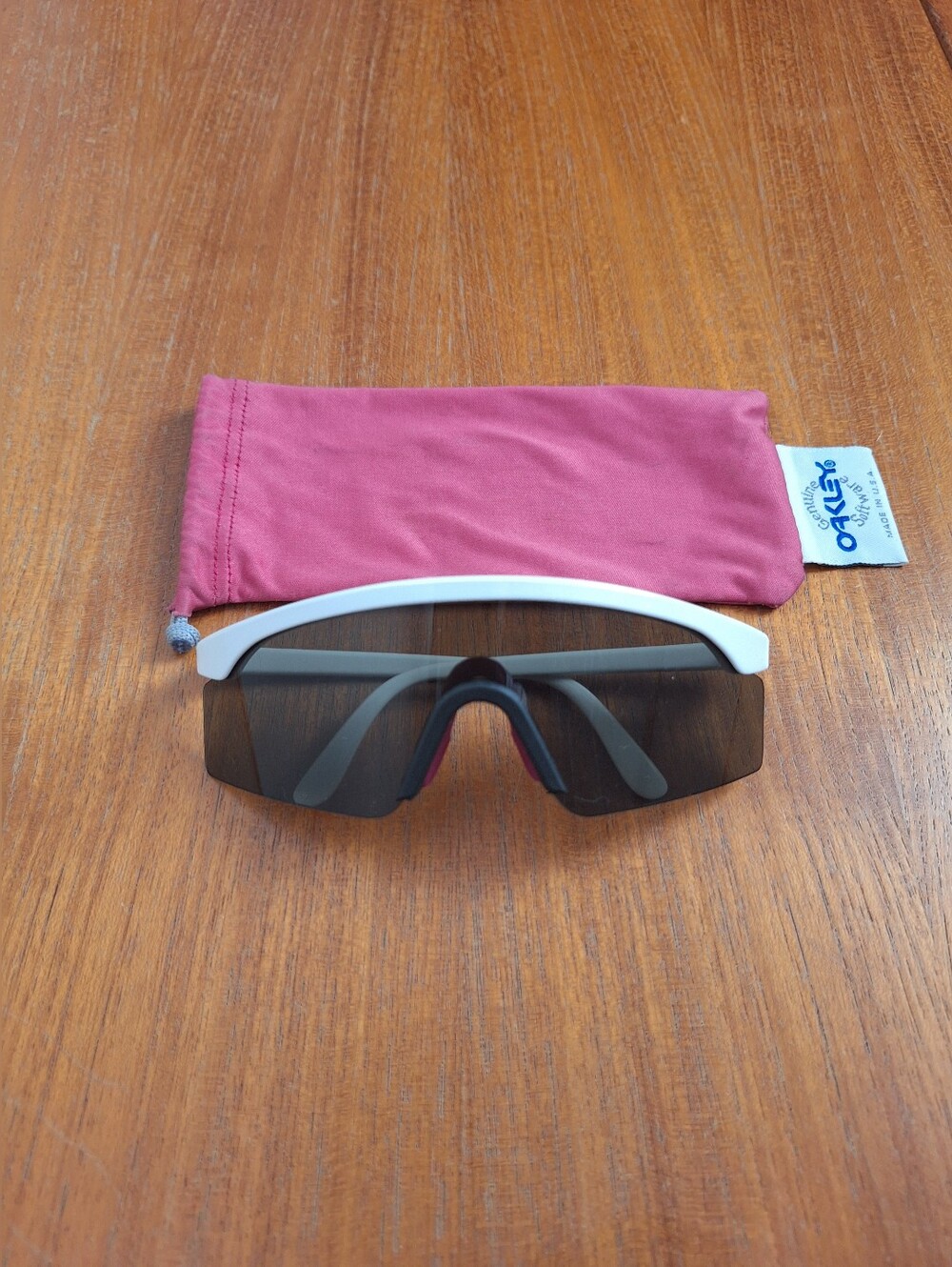 Vintage Oakley Razor Blades 80s 90s Sunglasses White Gray Rare HTF Collector